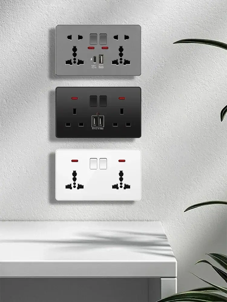 18W Type-C Plug Quick Charging Universal 5-pin Dual Power Socket,UK Standard 13A Wall Socket with DC 5V 3.1A Type-c USB Charger